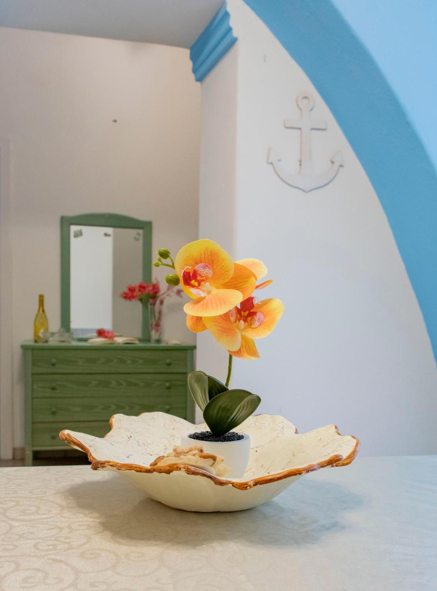 Mare Nostrum - Beachfront House - Sant'Angelo Ischia Екстер'єр фото