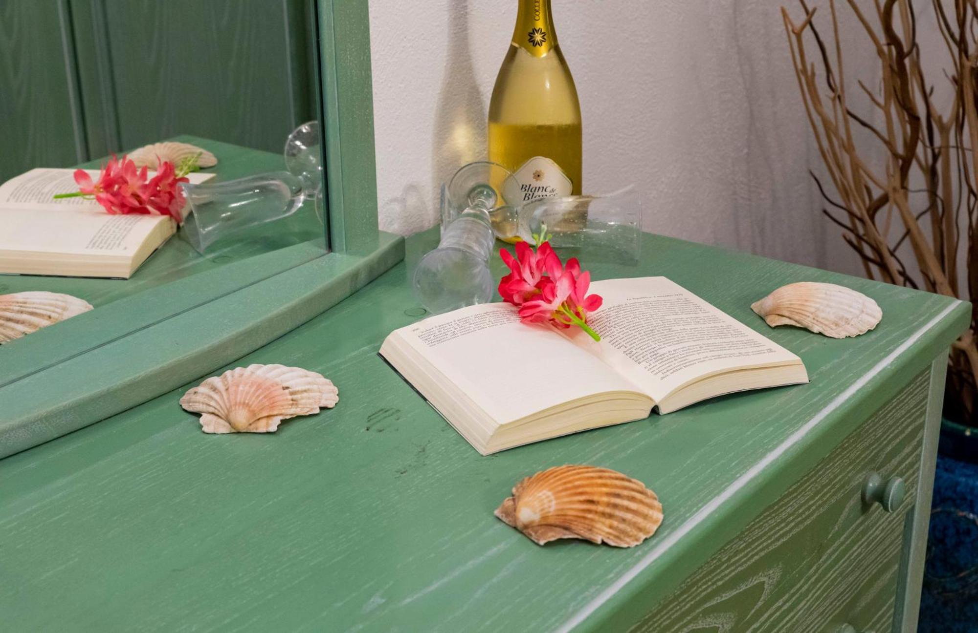 Mare Nostrum - Beachfront House - Sant'Angelo Ischia Екстер'єр фото