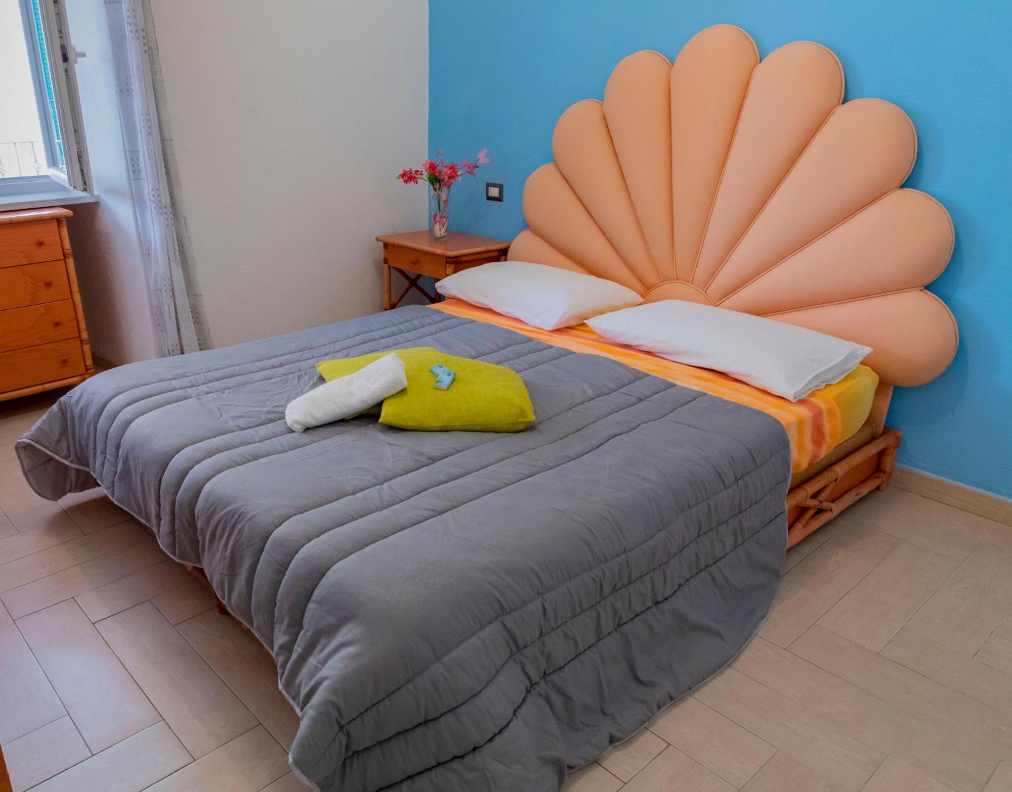 Mare Nostrum - Beachfront House - Sant'Angelo Ischia Екстер'єр фото